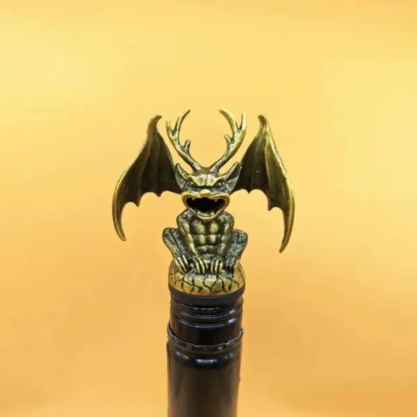 Gargoyle Wine Bottle Pourer (11) Gargoyle Wine Bottle Pourer Front Side