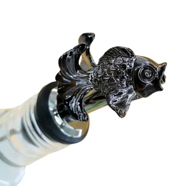 metal fish wine pourer black color
